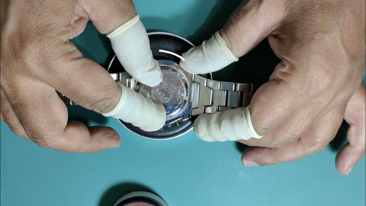 PULSAR CHRONOGRAPH BATTERY REPLACEMENT.... YouTube