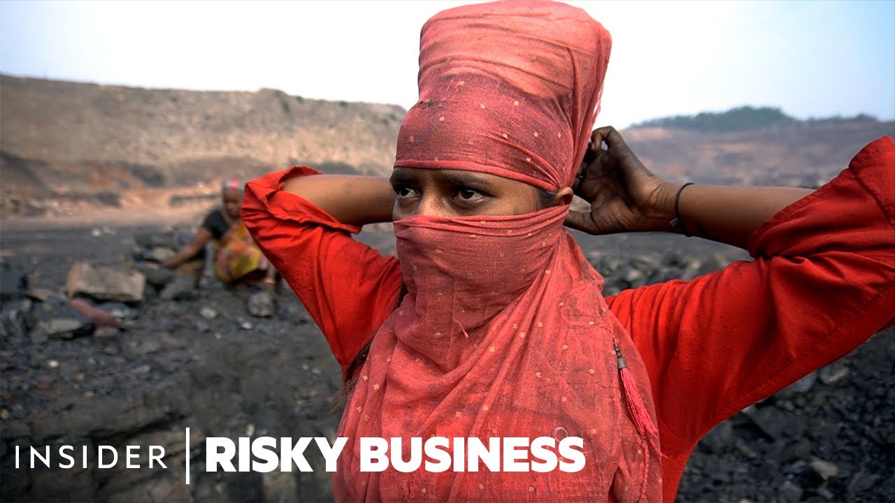 ⁣How Illegal Coal Mining Became One Of The Most Dangerous Jobs In India | Risky Business
