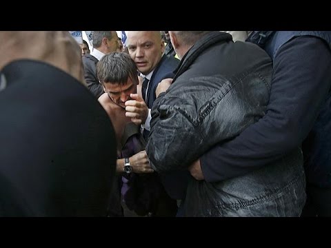 angry employees of air france attack directors of the company no air france s central works council
