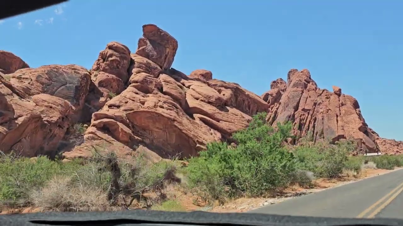 Valley of Fire State Park in Overton, Nevada June 2023 | Road Trips & Sightseeing