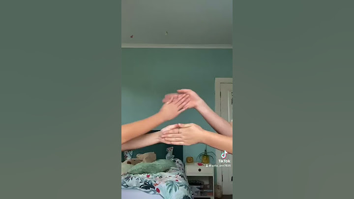 Best friend handshake ❤️