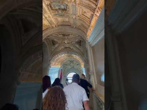 Wideo: Secret Itineraries Tour po Pałacu Dożów w Wenecji