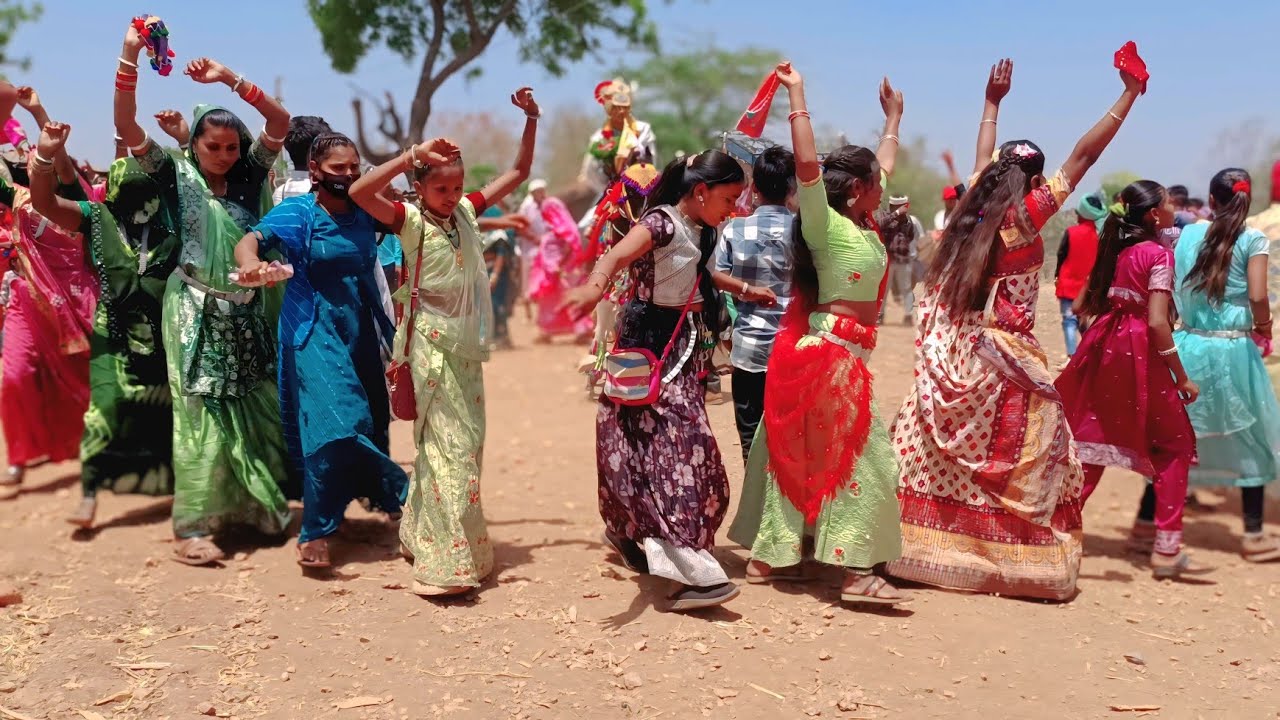 आनंदपुरी नो राइडर!! Anandpuri no rider singer Jayantilal dindor aadivasi ladkiyon ka timli dance