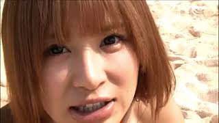 手島優 オレンジビキニ