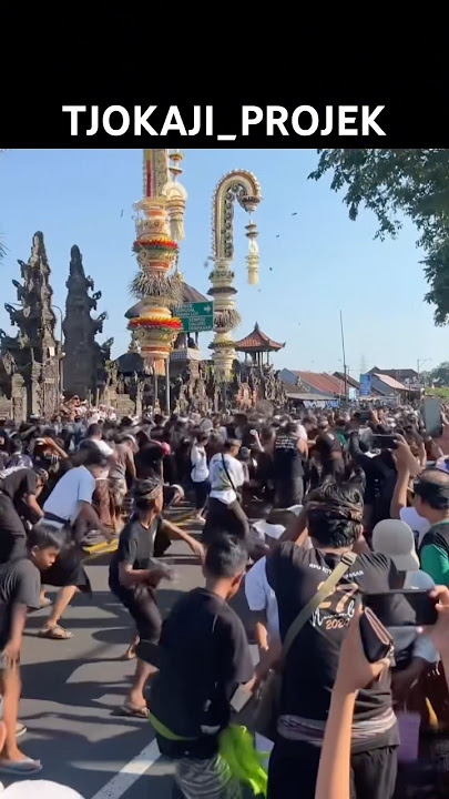 🔴TRADISI SIAT TIPAT BANTAL DESA KAPAL BADUNG 🔥‼️
