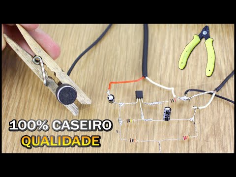 Vídeo: Como Fazer Um Microfone