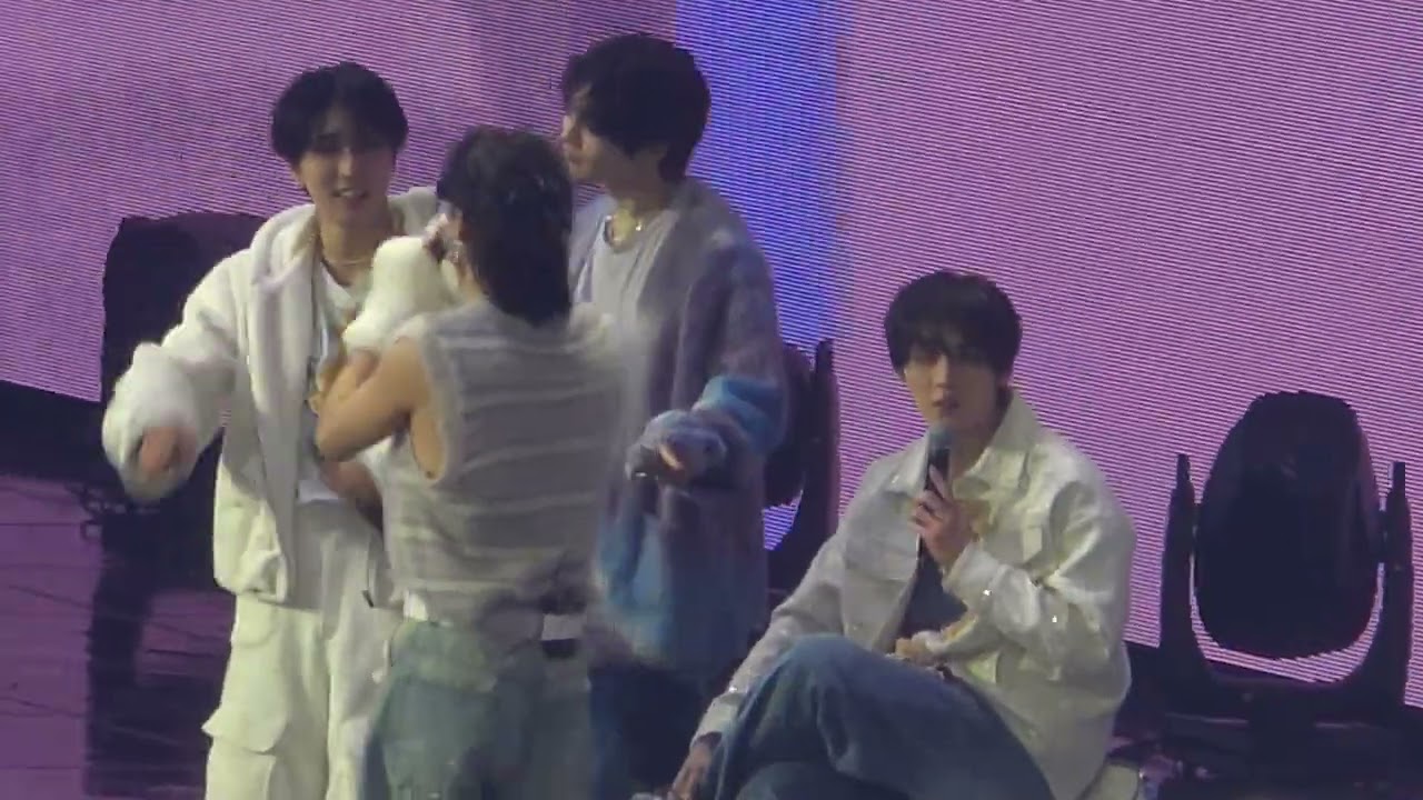 Home Sweet Home BinSung | IGLOO Hyunjin x Felix SKZ Talk Pt. 3 - D2 Stray Kids 5'Oclock Fanmeeting