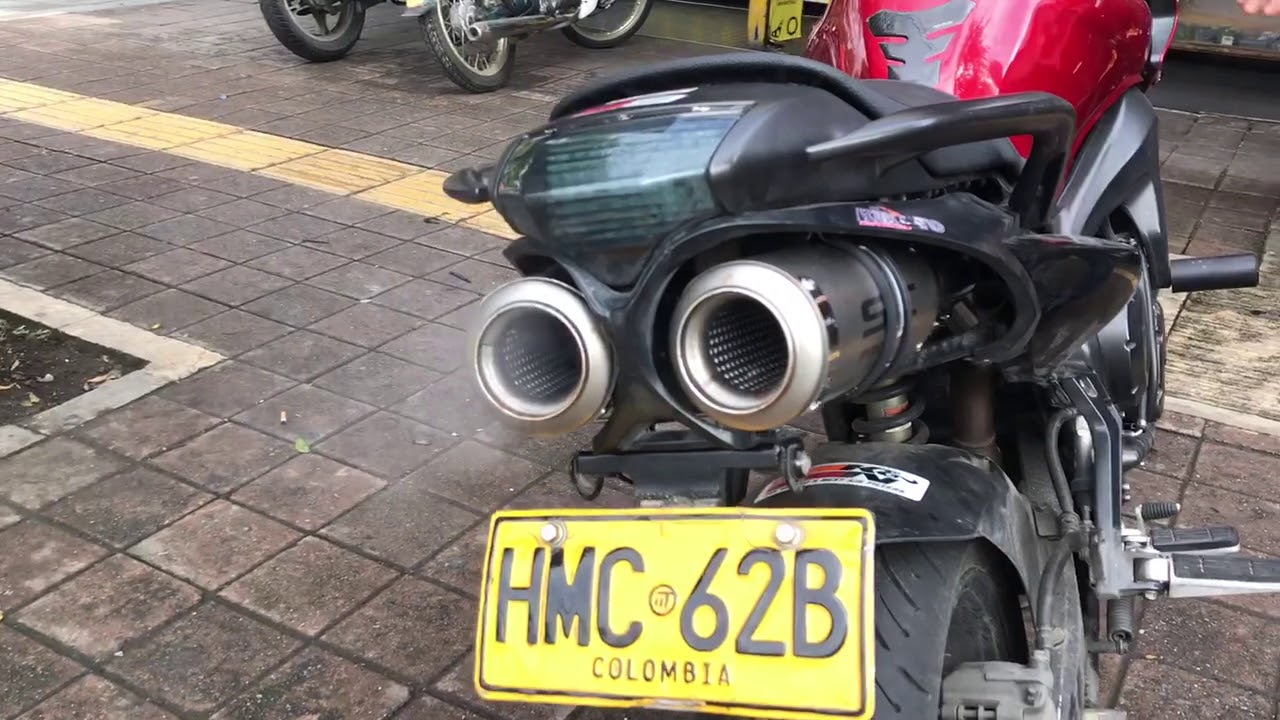 SONIDO MOFLE KIMOTO EN YAMAHA FZ 600 / KIMOTO SUPERBIKE