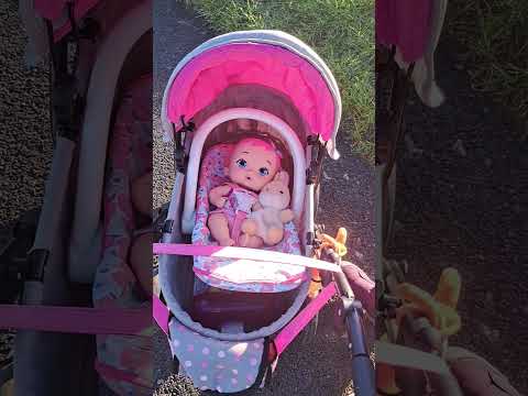 Baby doll 💕 playing dolls