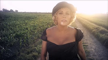 Malika Ayane - Il Tempo Non Inganna (videoclip ufficiale)