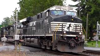 NS 211 with 7552 as the leader