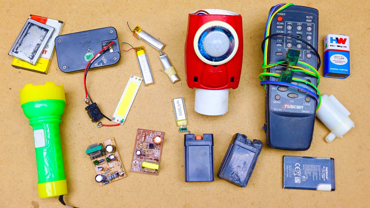 2 Awesome Reuse Ideas! Old Lead Acid Battery + TV Remote Hack 🔥