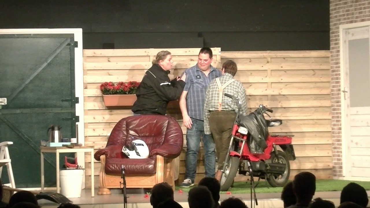 PrachtigPekela.nl: Toneelvereniging Palvu ''Maar wie is dan de vader''