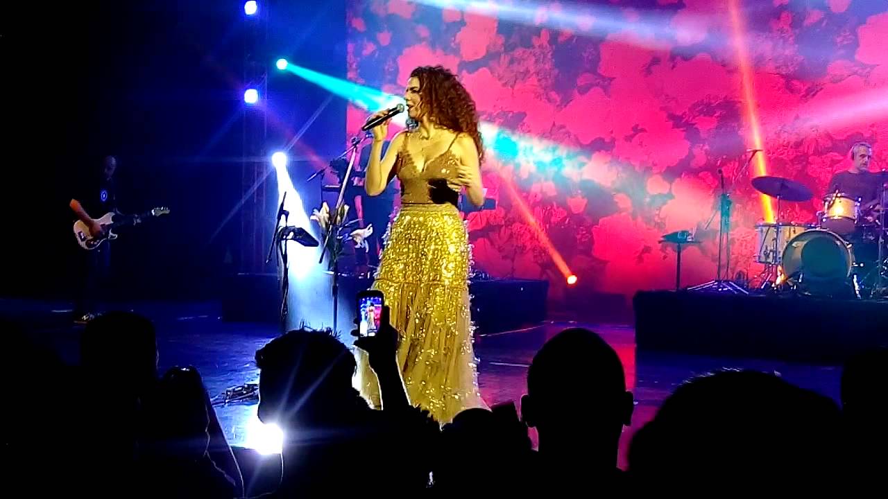 VANESSA DAMATA - Essa Boneca Tem Manual (Reedição) - CD ...