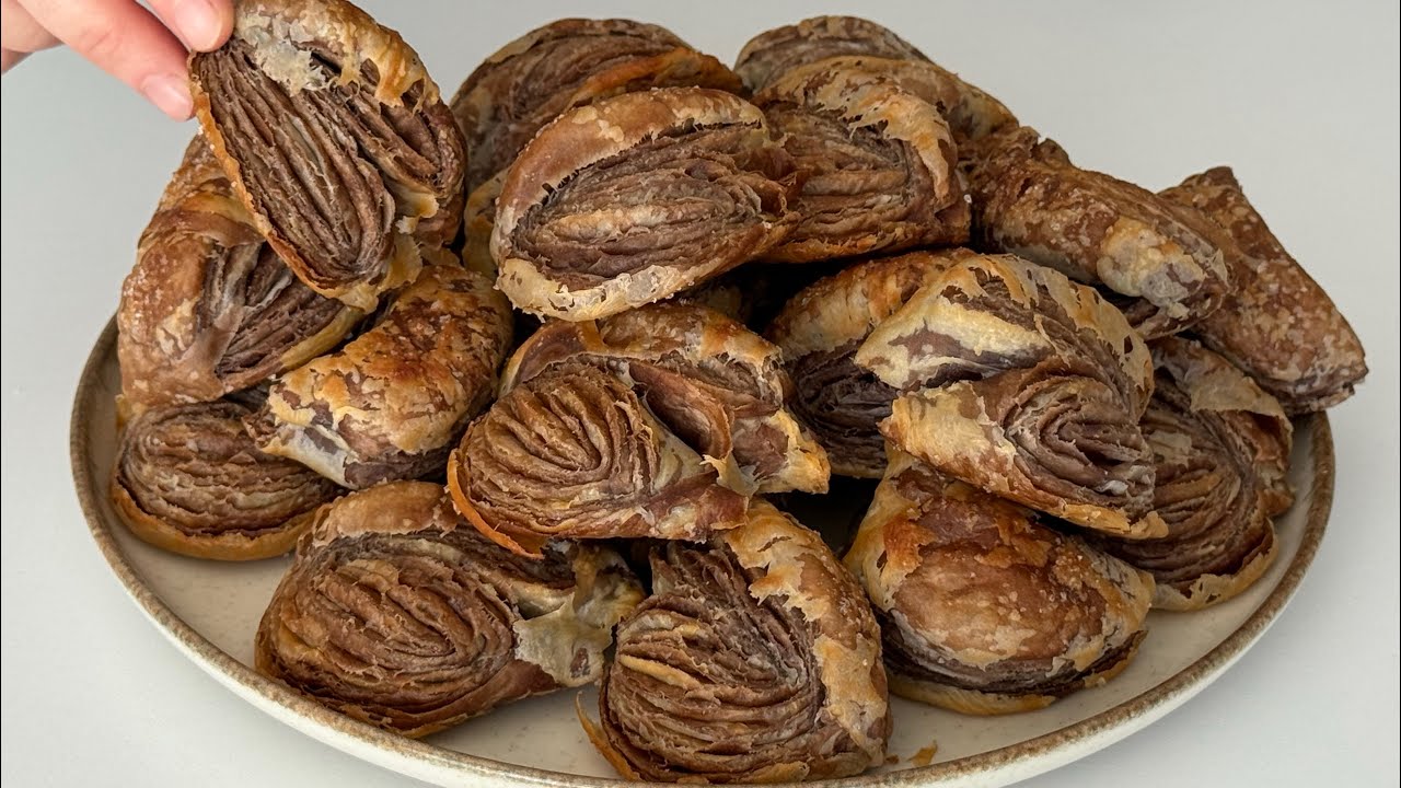 Невероятно просто: всего лишь мука, горячая вода, какао и стакан. 👆 БЫСТРО, ВКУСНО, ПРОСТО