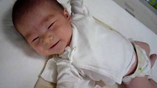 愛里ちゃん２０１０　0524　0歳2カ月1日