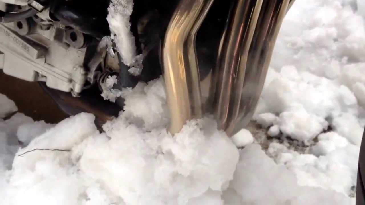 一瞬で雪を溶かす方法 バイクで Youtube