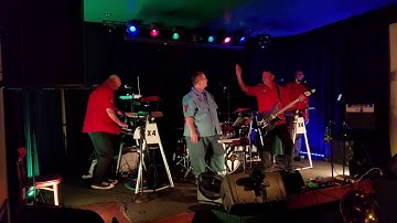 Xposed 4Heads - People Are Stupid