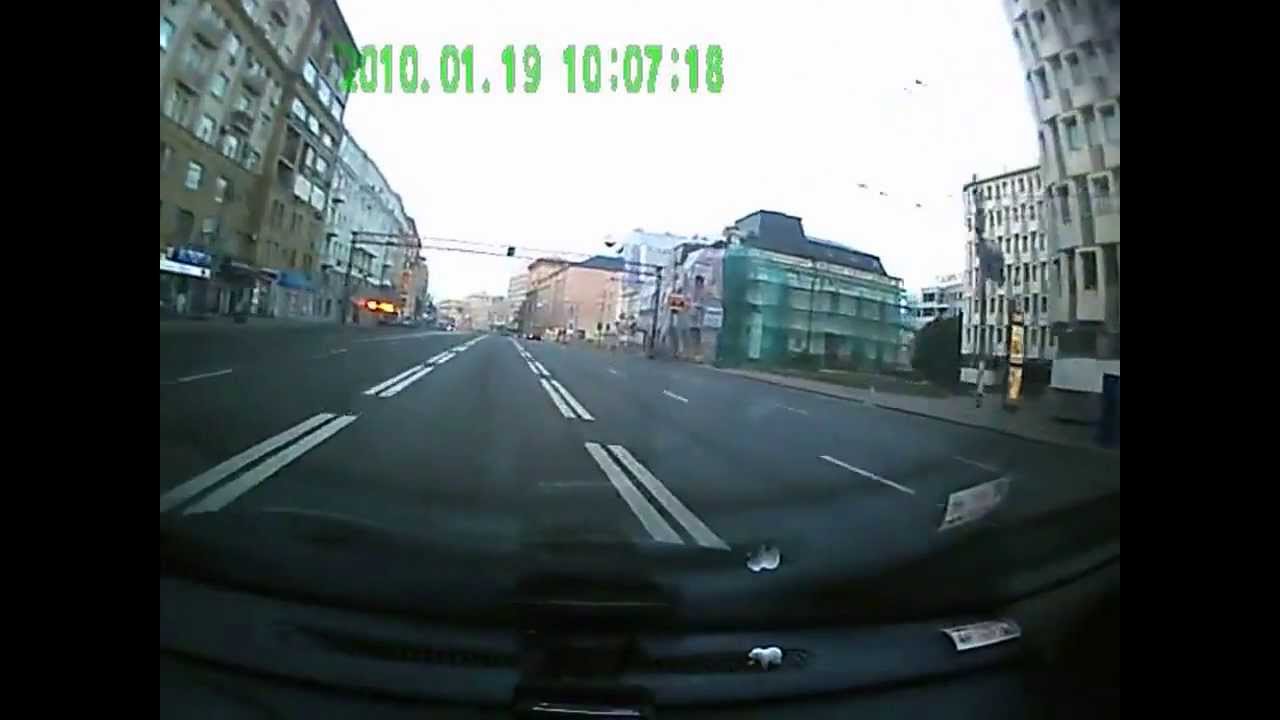 Выскочил на реверсивную полосу .. (Москва) - YouTube