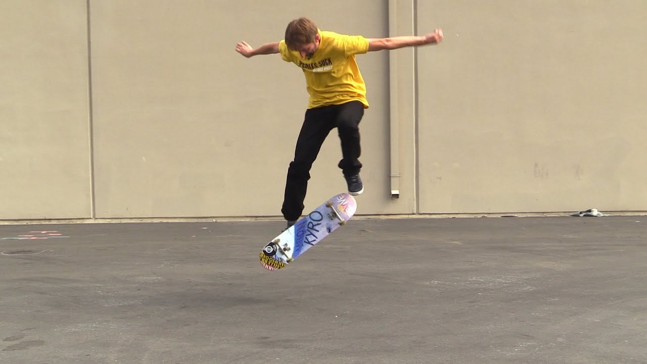 TODAY I LEARNED NOLLIE LATE FLIPS - YouTube