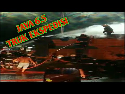 Jaya 6 5 TRUK  EKSPEDISI  DI  SAMPING SPBU PALOPO YouTube