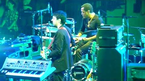 Steve Jordan fantastic groove - John Mayer - Something