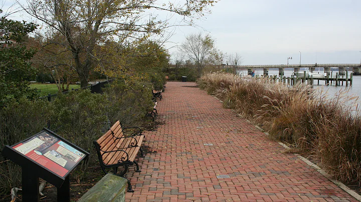 Visiting Chestertown and Cruising Chester River