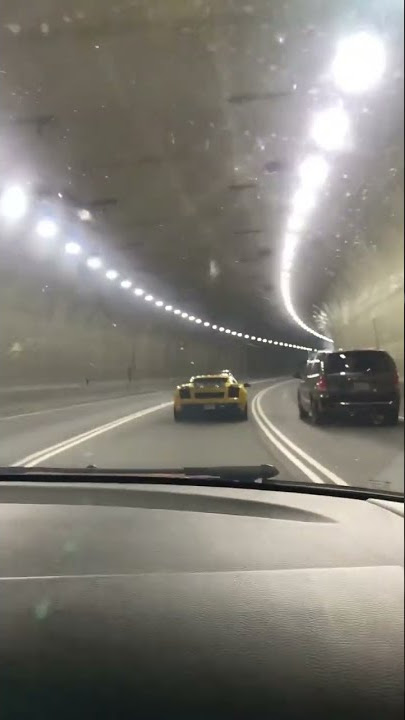 Gallardo Superleggera INSANE Tunnel Run - Sound Up!