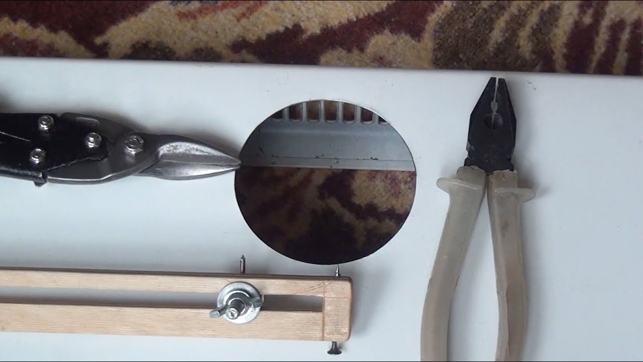 Показываю подробно как сделать ровное отверстие под гофру 100мм в стали ...