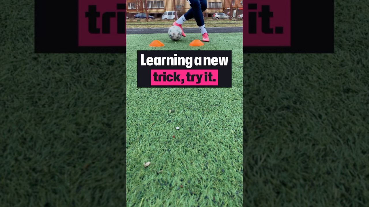 🔥Этим финтом ты кинешь сопернику между ног!⚽️ смотри и повторяй сам. | 