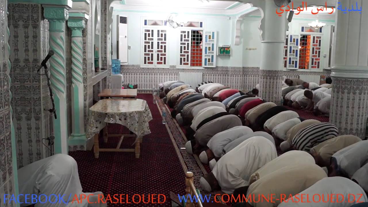 بلدية راس الوادي مسجد علي بن ابي طالب الصلاة والدعاء والتكريم