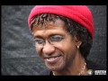 Capture de la vidéo Sly Dunbar - Mr Music -