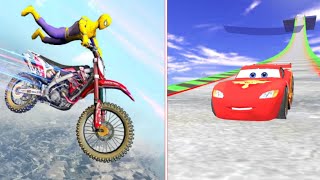 Superheroes Bike Stunt Racing Tracks VS Splashy Superheroes Lightning McQueen Stunts Cruz Ramirez screenshot 2