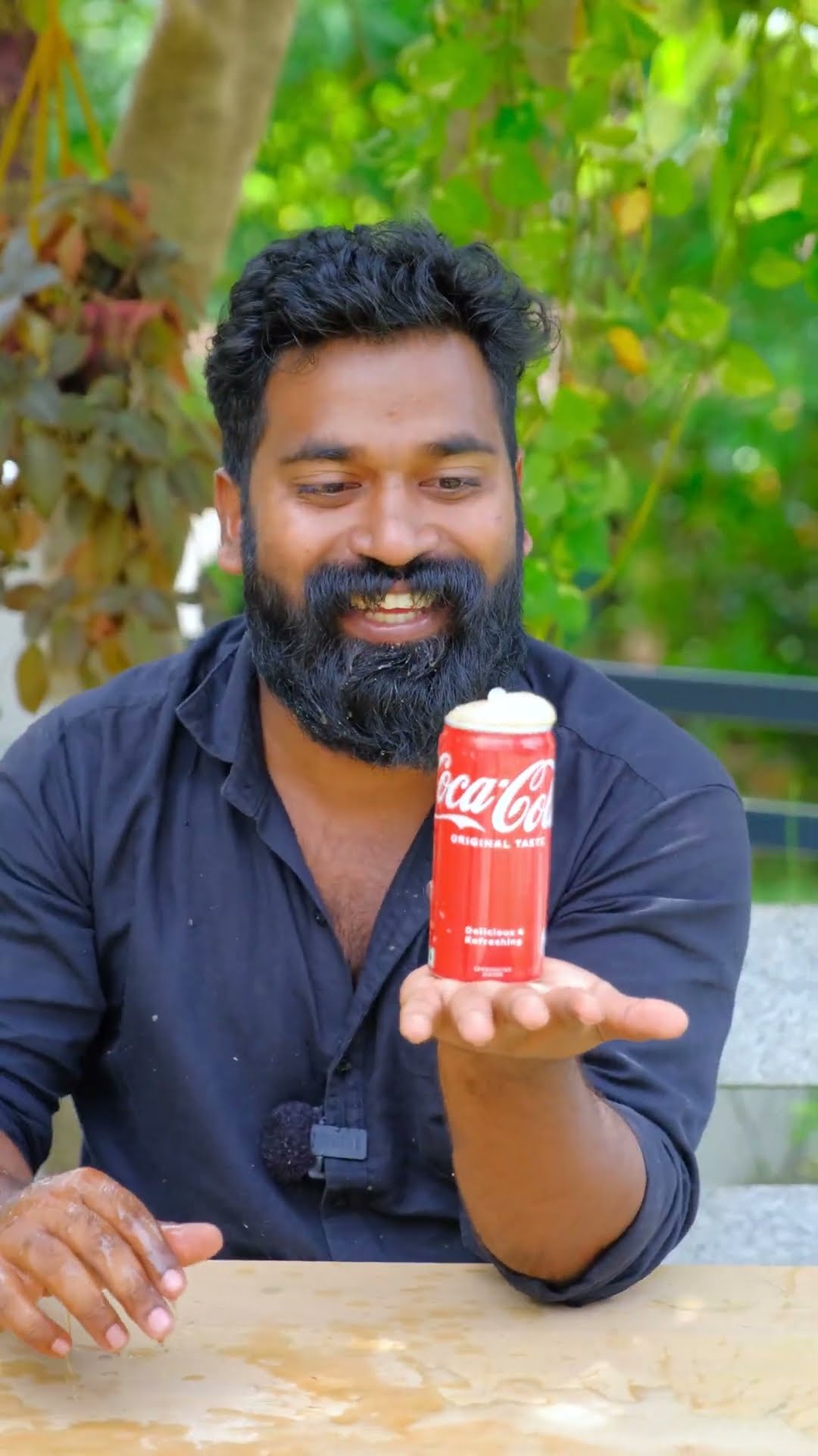 Vertical Coco Cola Magic | M4 Tech |