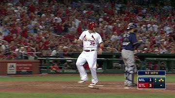 MIL@STL: J. Garcia helps own cause with RBI single