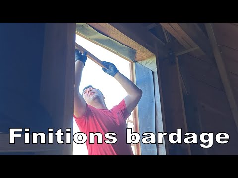 Miniature de Maison en A autonome : bardage de la façade arrière — Vidéo 225