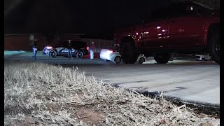 Amazon delivery girl questioned by police in my driveway  (0535L on 17JAN2026, enhanced audio)