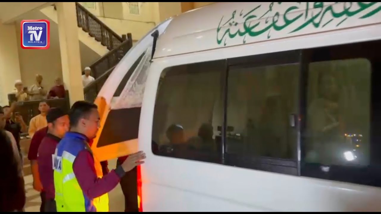Jenazah Adib tiba di Masjid Hadhari, di bawa pulang ke Hulu Besut