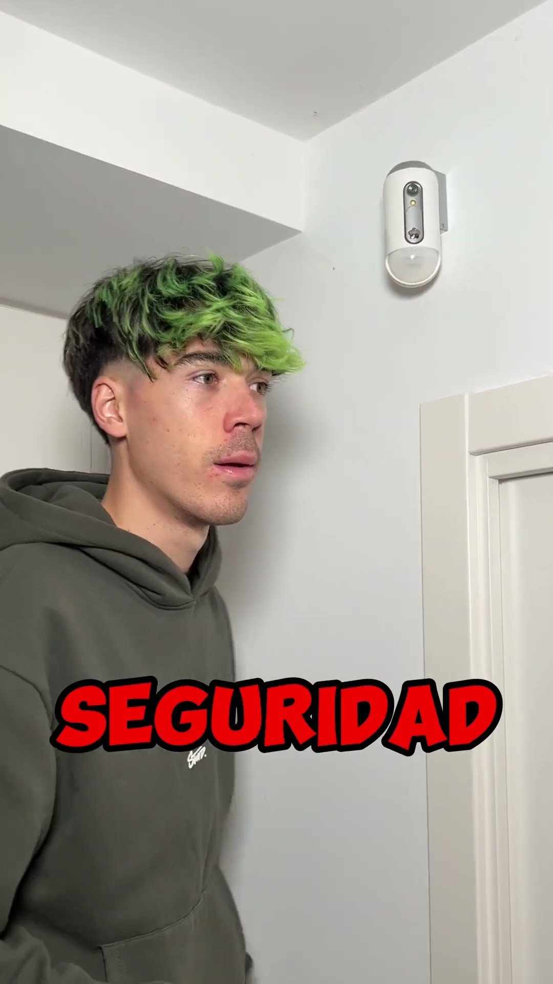 Mi AMIGO tiene MIEDO a los ZOMBIES! (Le SECUESTRAN)
