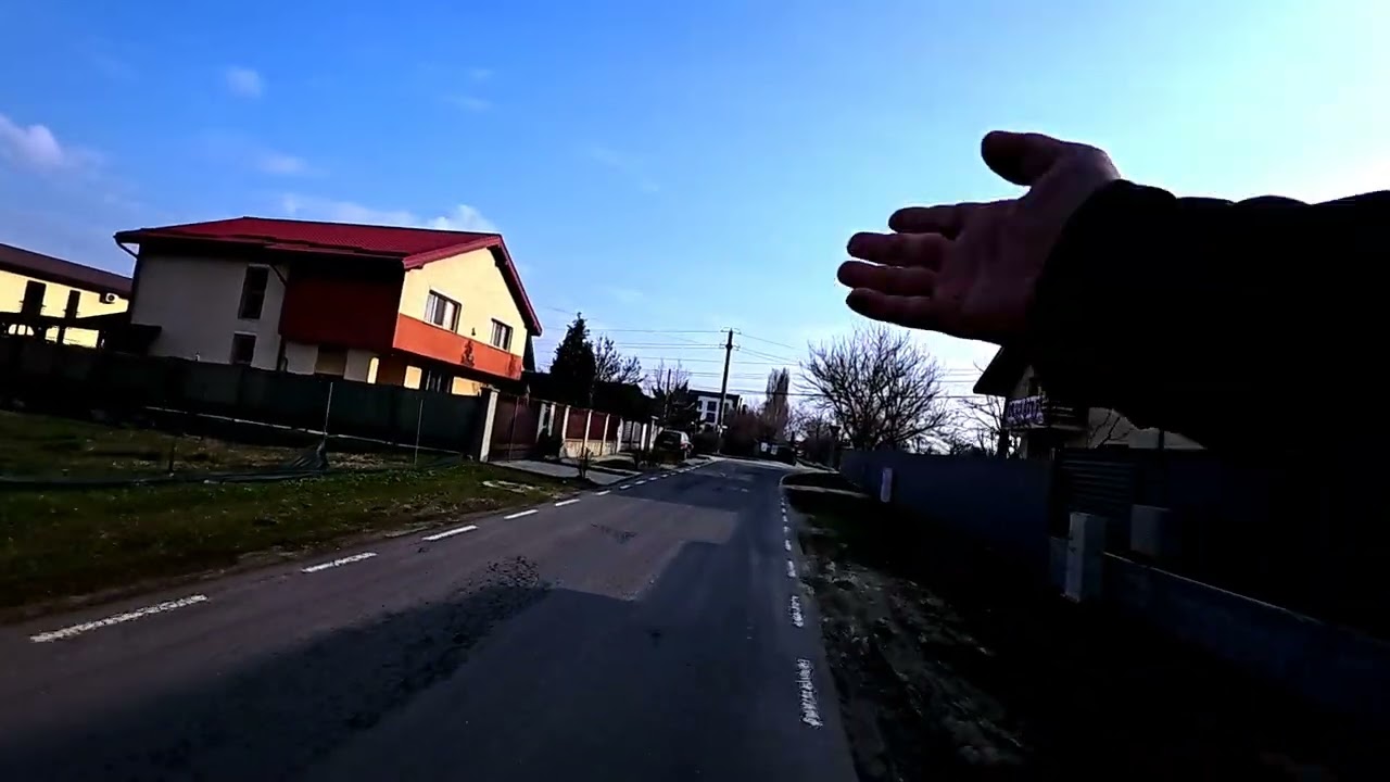 mini targ de vechituri macbook air si windows pe apple, donatie si discutii