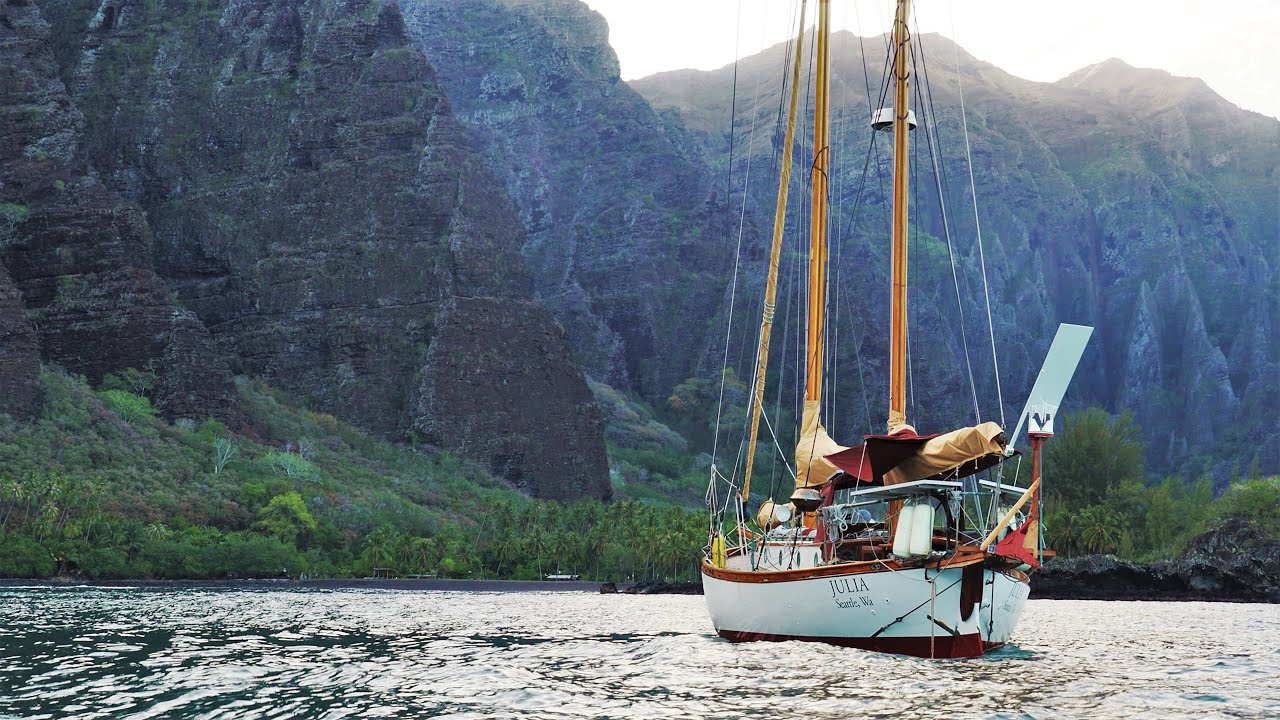 12 | Sailing to Fatu Hiva, the Most Beautiful Island in the World