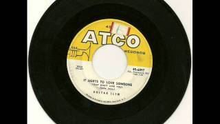 Video thumbnail of "Guitar Slim - It Hurts To Love Someone 1957"