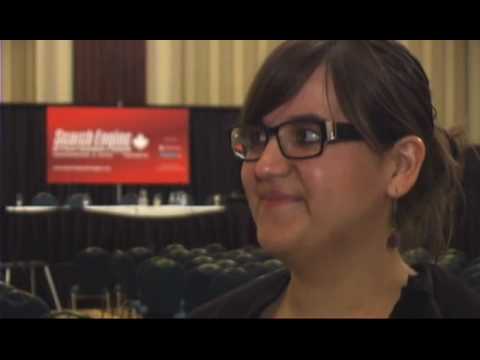 Rayanne Langdon, FreshBooks, on providing spectacu...
