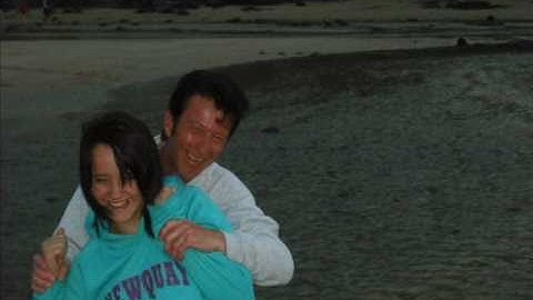 Chris Quigley sings Memories