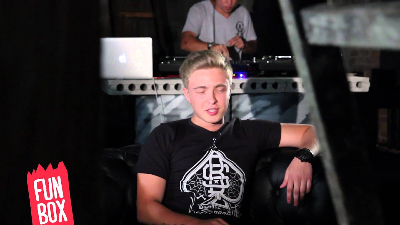 FUNBOX KReeD (BLACK STAR)
