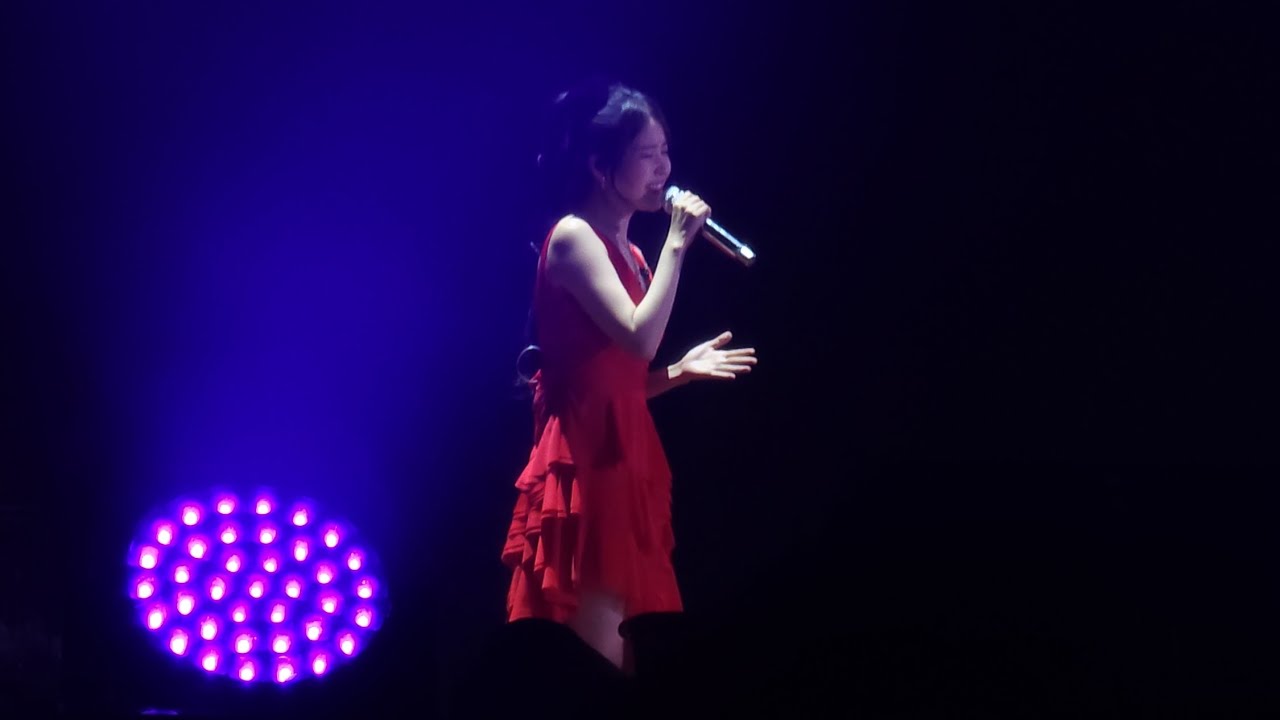 240428 IU HEREH WORLD TOUR IN JAKARTA DAY 2 - LOVE WINS ALL