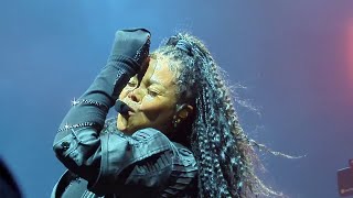 JANET JACKSON VOCALLY DESTROYS MICHAEL JACKSON CLASSIC, Gets EMOTIONAL @ World AIDS Day Houston 2023