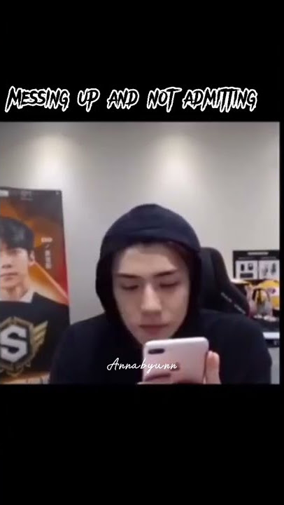 Sehun being a mess during huya broadcast pt 1               Headphone users 🚩🚩🚩 #exo #kpop #sehun