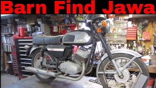 Will it Run ? Jawa 634 barn find motorcycle sitting 12 years.