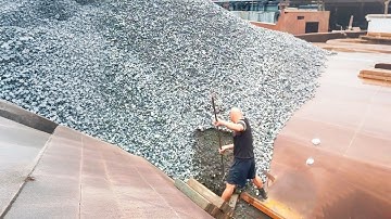 Barge Unloading 3000 Tons Of Sand -  Smooth Flow - Relaxing Video
